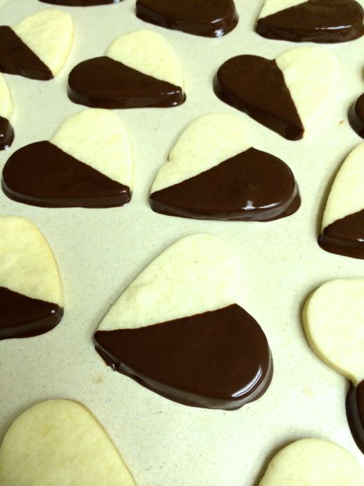 Chocolate-dipped Valentine Cookies